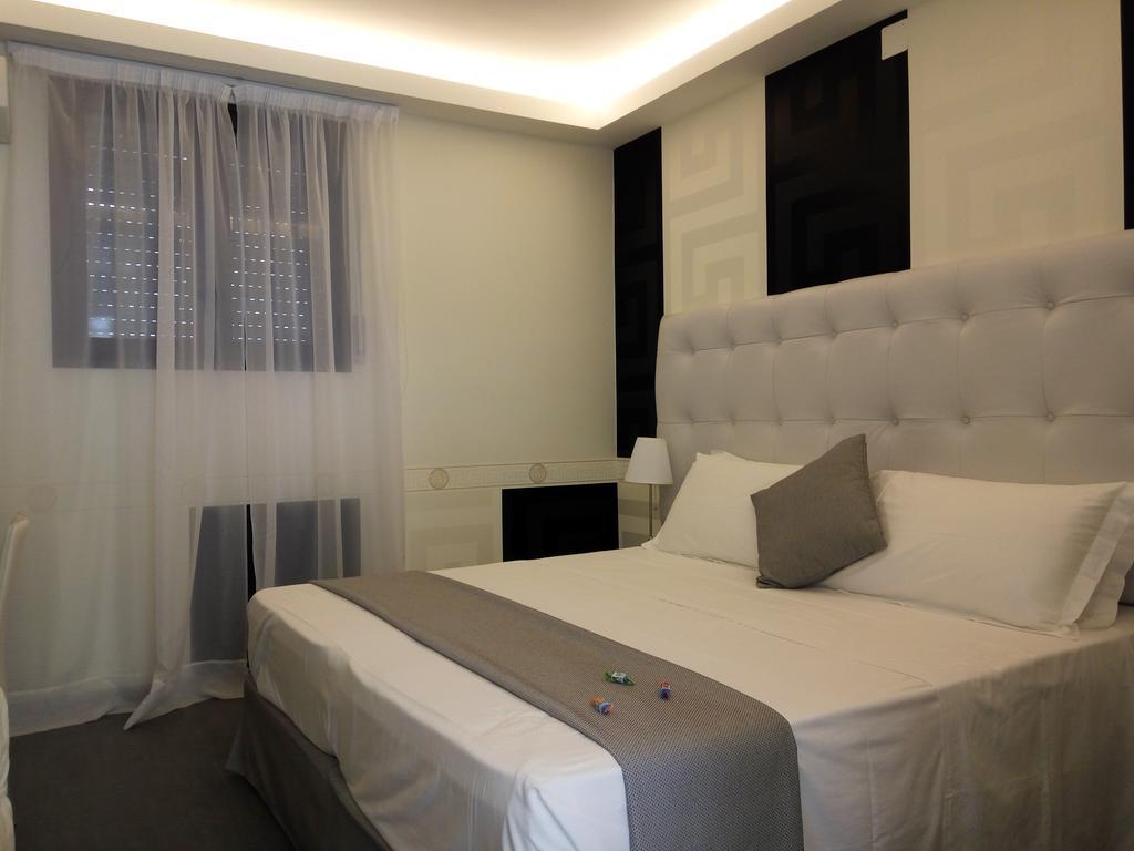 Mina Accomodation โตรเปอา ภายนอก รูปภาพ