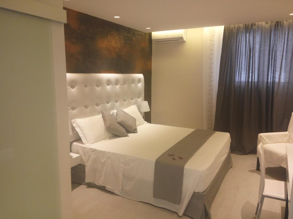 Mina Accomodation โตรเปอา ภายนอก รูปภาพ