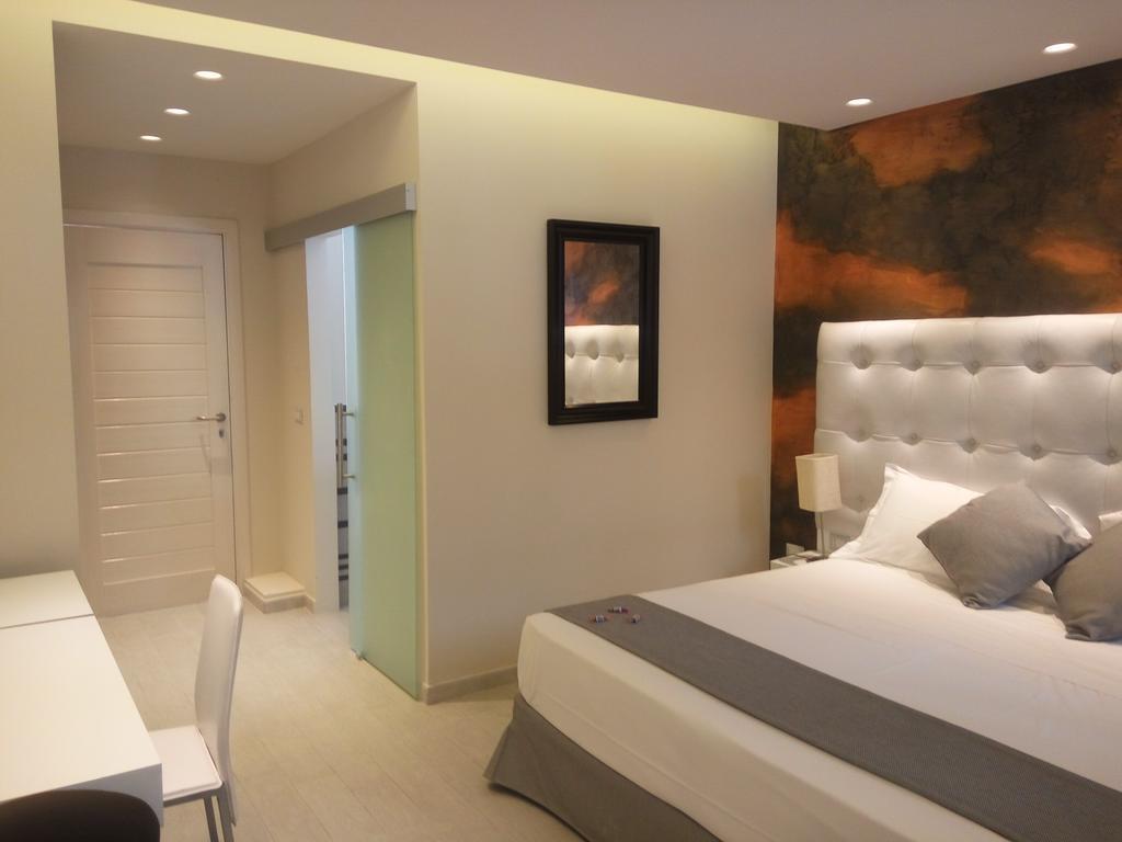 Mina Accomodation โตรเปอา ภายนอก รูปภาพ
